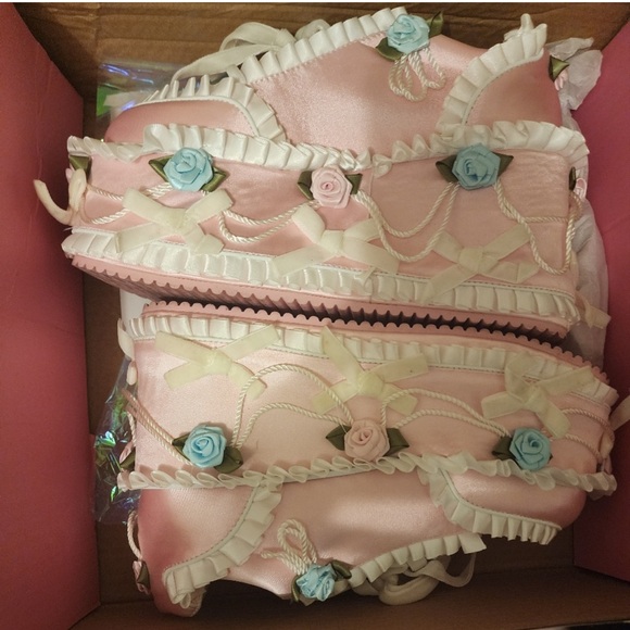 Sugar Thrillz Dolls Kill ‘Just Deserts’ Cake Shoes Sneakers Bag Purse SET NEW 9 - Picture 14 of 14